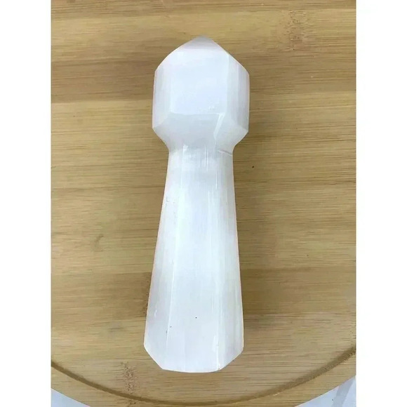 6" Natural Selenite Tower Carved Quartz Crystal Wand Healing 348 g - Picture 8 of 12
